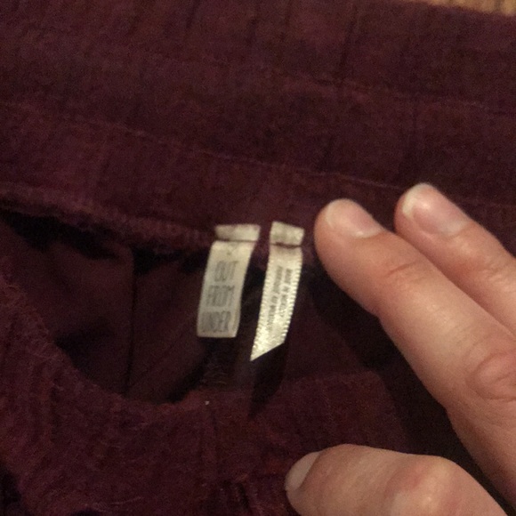 UO Burgundy joggers - Picture 2 of 3